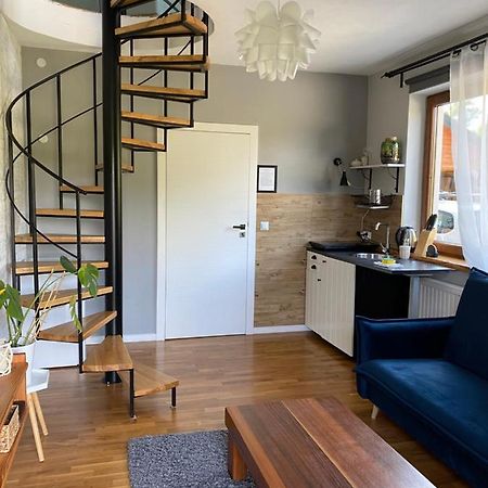 Dom Z Widokiem Apartamento Krynica Zdroj Exterior foto